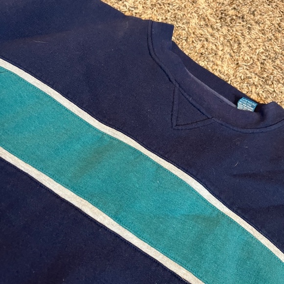 Vintage 90's blue and teal Towncraft oversized crewneck sweatshirt size XL - Picture 2 of 5